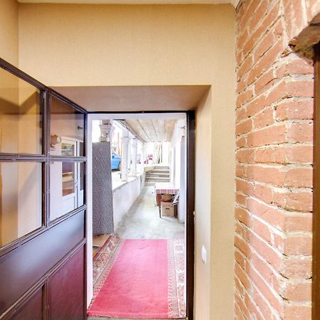 Hostel Pirosmani Tbiliszi Kültér fotó